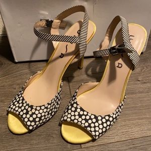 Polka dot heels